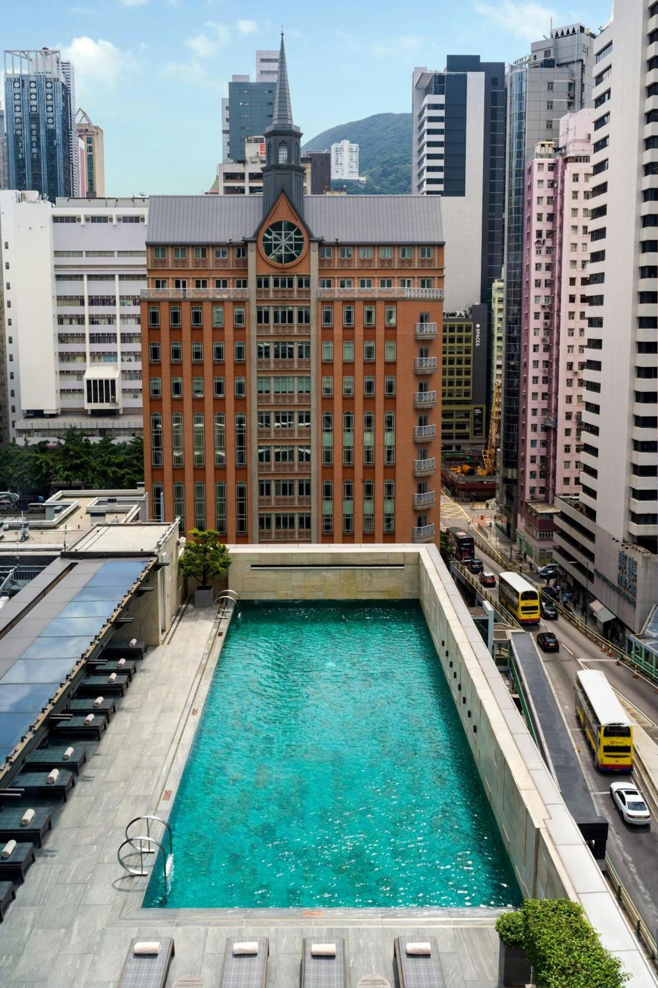 โรงแรม เดอะ เซนต์รีจิส