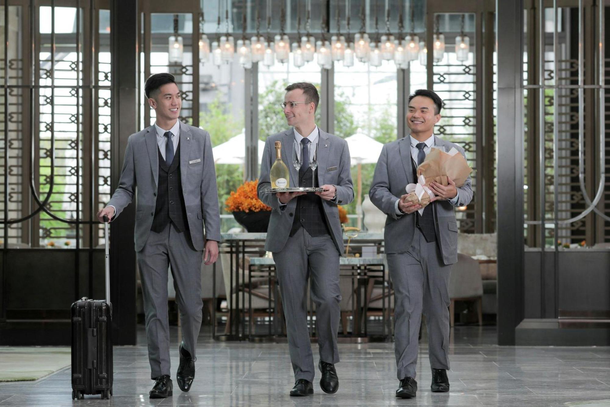 เดอะ เซนต์รีจิส โรงแรม 5*